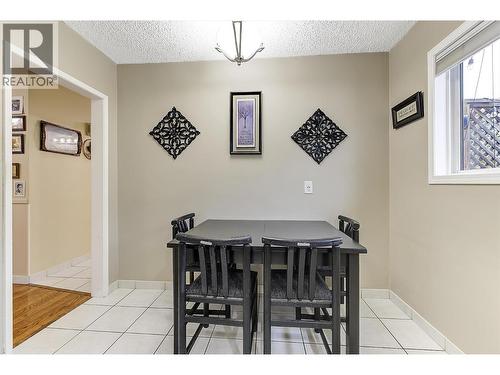 2030 Wilkinson Street, Kelowna, BC - Indoor Photo Showing Dining Room