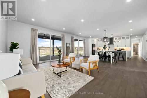 1270 County Road 121, Kawartha Lakes (Verulam), ON - Indoor Photo Showing Living Room