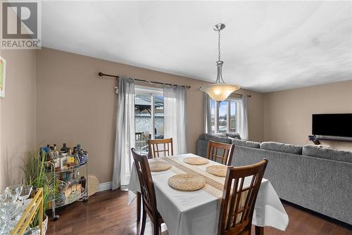 67 Rinkside Court, Sudbury, ON - Indoor Photo Showing Dining Room