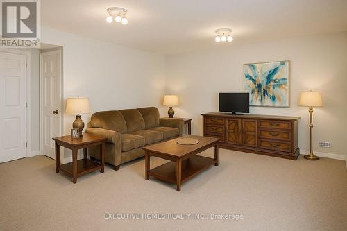 129 - 2635 Bateman Trail, London South, ON - Indoor