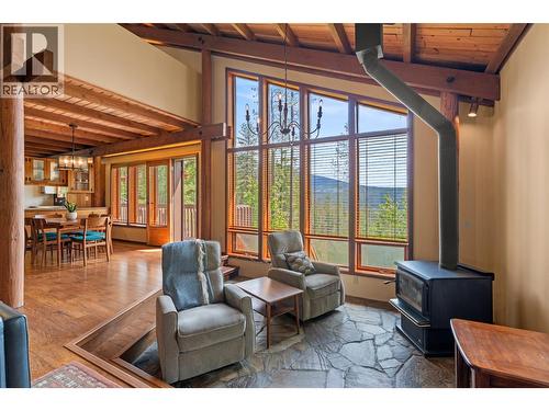 1099 Enderby Mabel Lake Road, Enderby, BC - Indoor Photo Showing Other Room