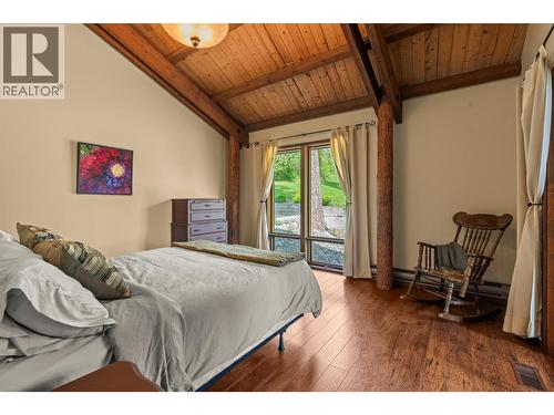 1099 Enderby Mabel Lake Road, Enderby, BC - Indoor Photo Showing Bedroom