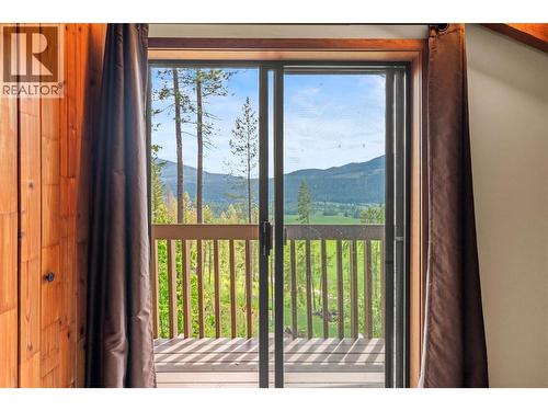 1099 Enderby Mabel Lake Road, Enderby, BC - Indoor Photo Showing Other Room