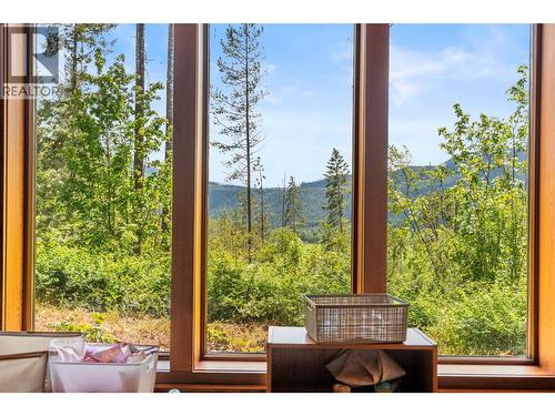 1099 Enderby Mabel Lake Road, Enderby, BC - 