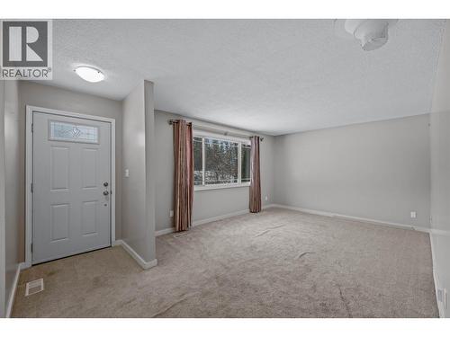 6151 Poplar Place, Prince George, BC - Indoor Photo Showing Other Room