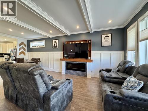 1005 Edward Avenue, Prince Rupert, BC - Indoor With Fireplace