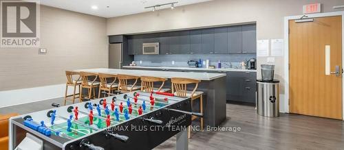 502 - 375 King Street W, Toronto, ON - Indoor Photo Showing Kitchen