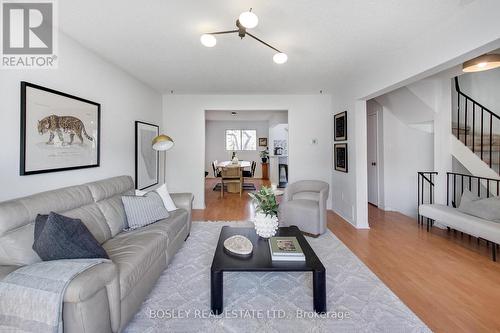 27 - 20 Brimwood Boulevard, Toronto, ON - Indoor Photo Showing Living Room