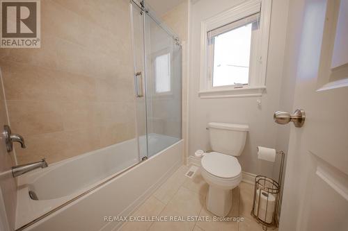 Jack and Jill - 125 Centre Street, Essa, ON - Indoor Photo Showing Bathroom