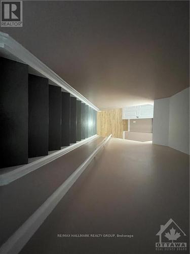 651 Broad Cove Crescent, Ottawa, ON - 