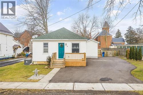 8 Sarah Street, Thamesville, ON - Outdoor