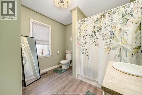 8 Sarah Street, Thamesville, ON - Indoor Photo Showing Bathroom