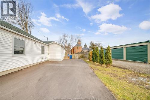8 Sarah Street, Thamesville, ON - Outdoor