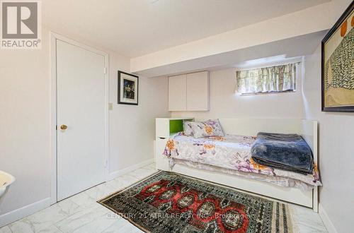 223 Willowdale Avenue, Toronto, ON - Indoor Photo Showing Bedroom
