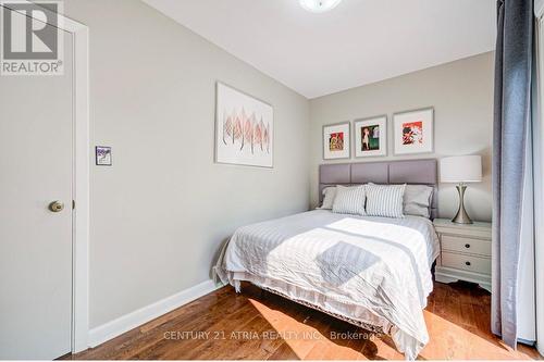 223 Willowdale Avenue, Toronto, ON - Indoor Photo Showing Bedroom