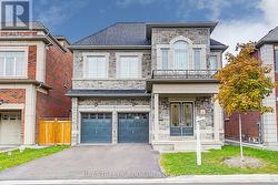 48 RED GIANT STREET W  Richmond Hill, ON L4C 4Y4