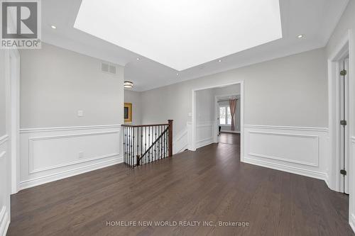 10 Stancroft Drive, Richmond Hill, ON - Indoor Photo Showing Other Room