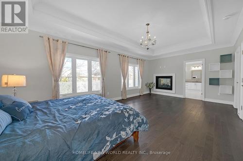 10 Stancroft Drive, Richmond Hill, ON - Indoor Photo Showing Bedroom