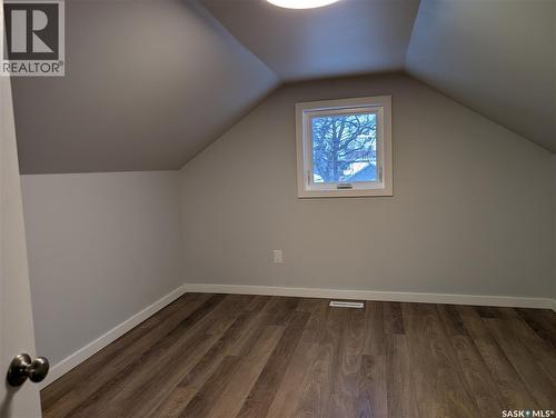 102 32Nd Street W, Saskatoon, SK - Indoor Photo Showing Other Room