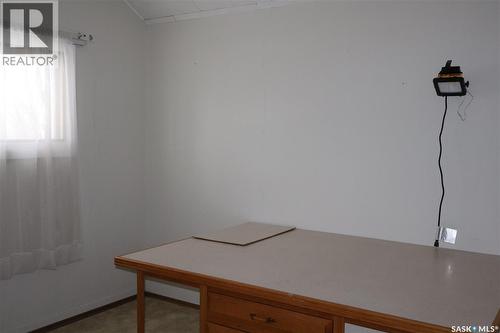 102 1St Avenue E, Coronach, SK - Indoor Photo Showing Other Room