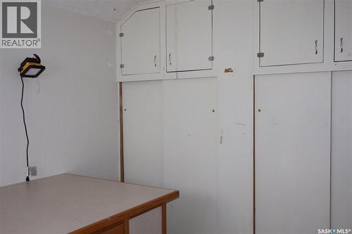 102 1St Avenue E, Coronach, SK - Indoor Photo Showing Other Room