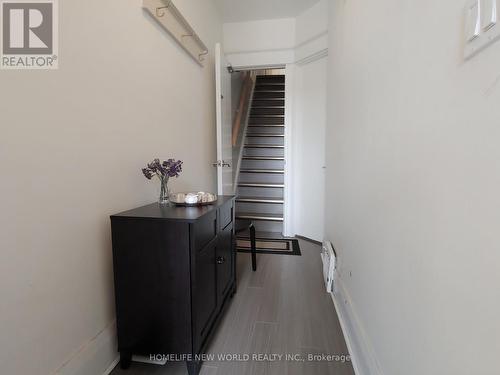 2Nd - 566 Glebeholme Boulevard, Toronto, ON - Indoor Photo Showing Other Room