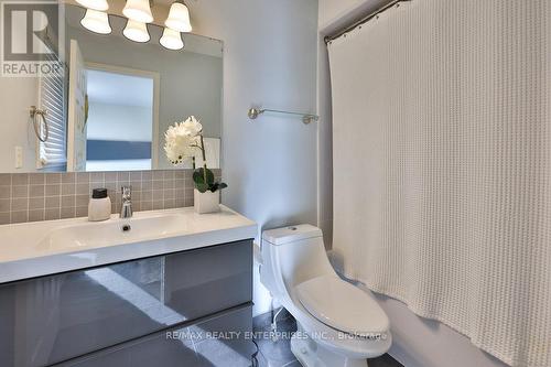 21 - 1385 Lakeshore Road W, Mississauga, ON - Indoor Photo Showing Bathroom