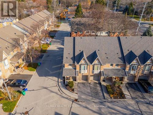 21 - 1385 Lakeshore Road W, Mississauga, ON - Outdoor