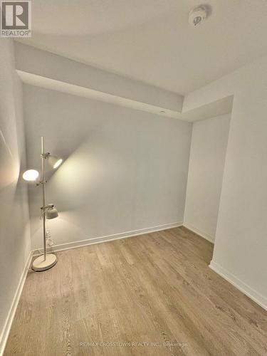 Large den - 1207 - 1926 Lake Shore Drive W, Toronto, ON - Indoor Photo Showing Other Room