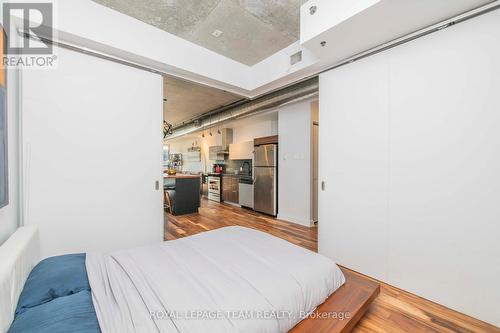 306 - 360 Mcleod Street, Ottawa, ON - Indoor Photo Showing Bedroom