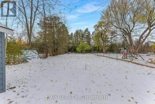 808 Montsell Avenue, Georgina, ON - Outdoor
