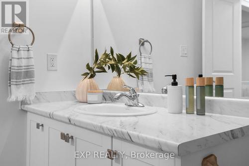 155 Veterans Street, Bradford West Gwillimbury, ON - 