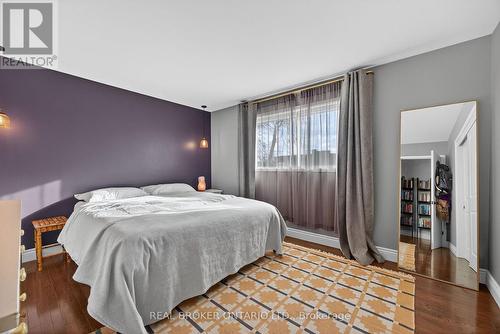 7 Varden Crescent, Barrie, ON - Indoor Photo Showing Bedroom