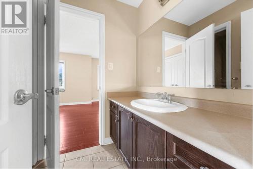 5 Decorso Drive N, Brampton, ON - Indoor Photo Showing Bathroom