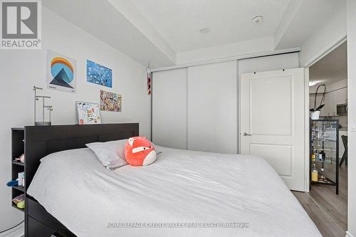 709 - 349 Rathburn Road W, Mississauga, ON - Indoor Photo Showing Bedroom