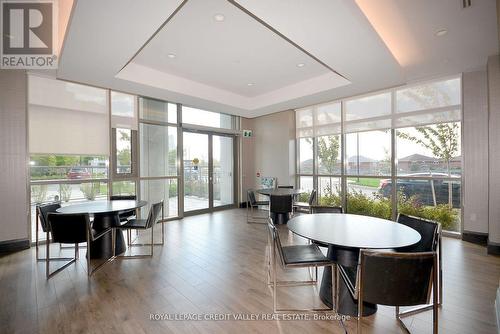 709 - 349 Rathburn Road W, Mississauga, ON - Indoor