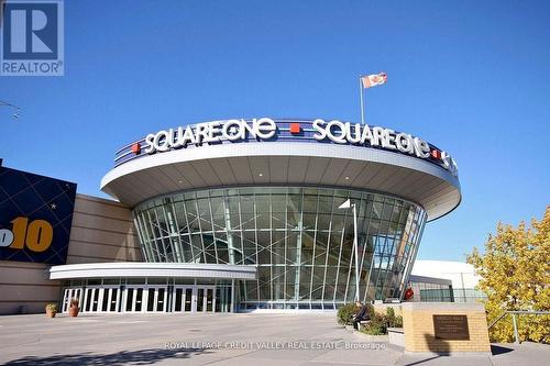 709 - 349 Rathburn Road W, Mississauga, ON - Outdoor