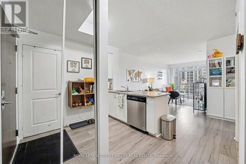 709 - 349 Rathburn Road W, Mississauga, ON - Indoor