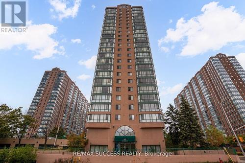 713 - 145 Hillcrest Avenue, Mississauga, ON - Outdoor With Facade