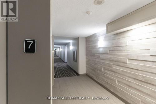 713 - 145 Hillcrest Avenue, Mississauga, ON - Indoor Photo Showing Other Room