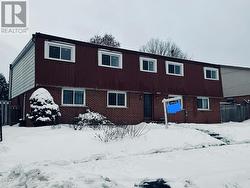 2 - 361 LINDEN STREET  Oshawa (Donevan), ON L1H 6R6