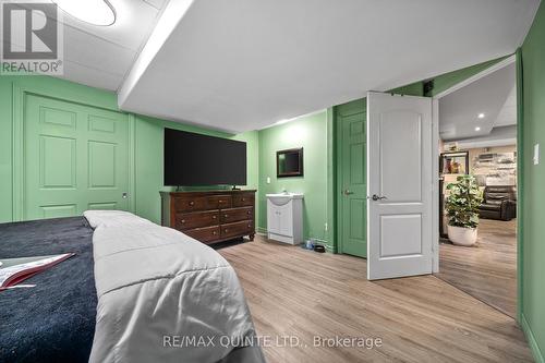 7 Chestnut Drive, Belleville (Belleville Ward), ON - Indoor Photo Showing Bedroom