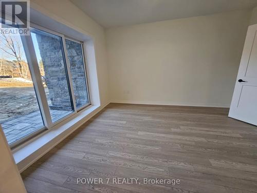 101 - 241 Crescent Bay Lane, Huntsville, ON - Indoor Photo Showing Other Room