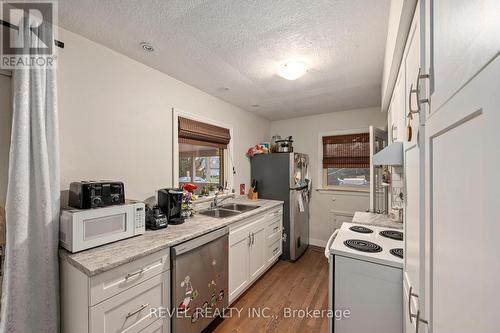 renovated kitchen - 629 Victoria Street, Strathroy-Caradoc (Ne), ON - Indoor Photo Showing Kitchen With Double Sink
