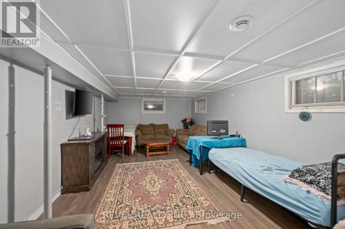 lower level den - 629 Victoria Street, Strathroy-Caradoc (Ne), ON - Indoor