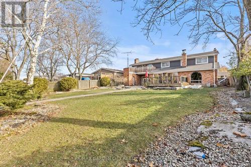 46 Adelene Crescent, St. Catharines (Glendale/Glenridge), ON - Outdoor With Deck Patio Veranda