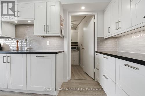 710 - 15 Towering Heights Boulevard, St. Catharines (Glendale/Glenridge), ON - Indoor Photo Showing Kitchen
