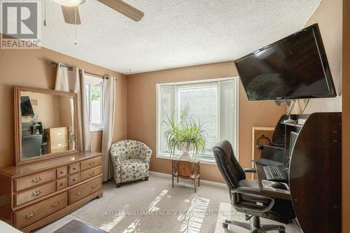 17 Barrow Court, Whitby (Lynde Creek), ON - Indoor Photo Showing Office