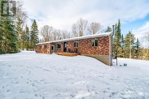 74 Castleford Road, Horton, ON - Outdoor