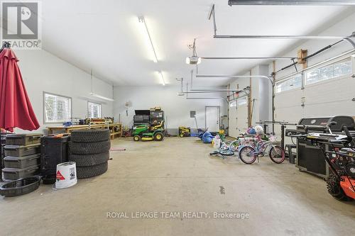 74 Castleford Road, Horton, ON - Indoor Photo Showing Garage